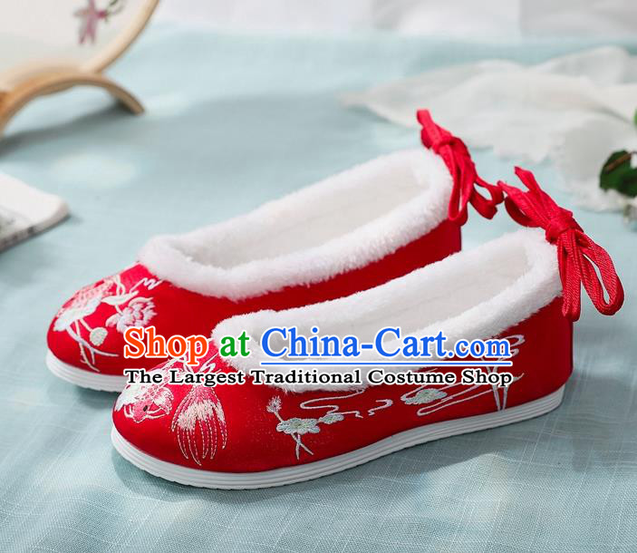 Chinese Embroidered Goldfish Shoes National Woman Winter Shoes Traditional Wedding Red Cloth Shoes