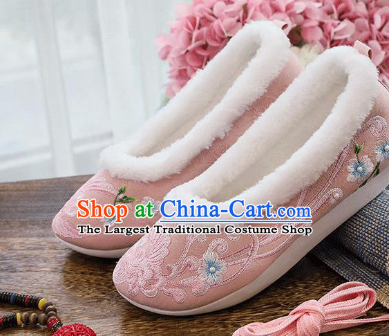China Traditional Embroidered Pearls Pink Cloth Shoes Folk Dance Shoes National Woman Winter Shoes