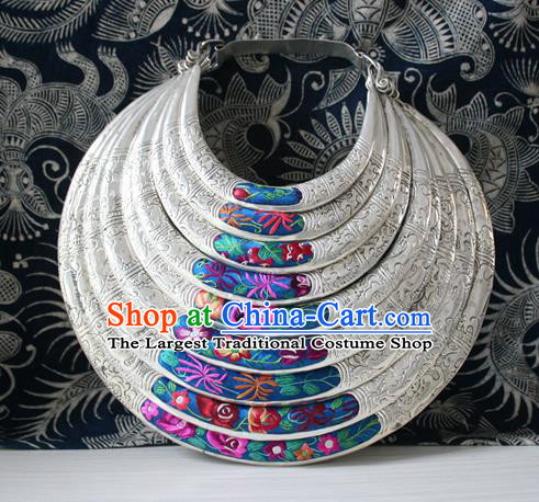 Chinese Hmong Ethnic Stage Performance Jewelry Accessories Handmade Silver Carving Necklet