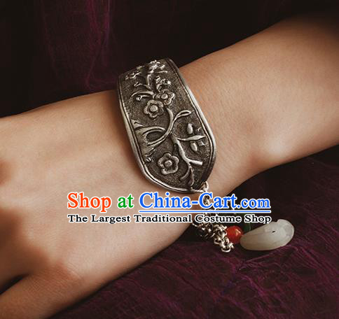Handmade Chinese Silver Carving Bracelet Traditional Wristlet Accessories Classical Cheongsam Jewelry