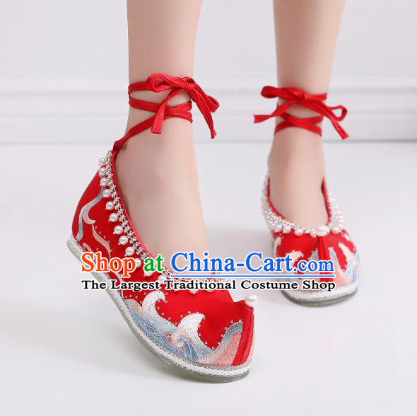 China Embroidered Red Cloth Shoes Ancient Wedding Shoes Traditional Hanfu Shoes Ming Dynasty Pearls Shoes