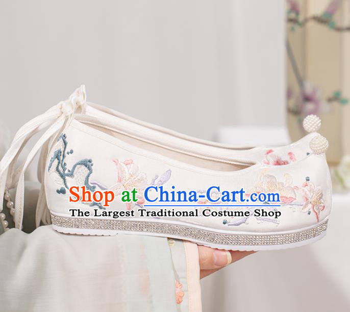 Chinese Classical Embroidery Mangnolia Shoes Traditional Woman White Cloth Shoes National Dance Shoes