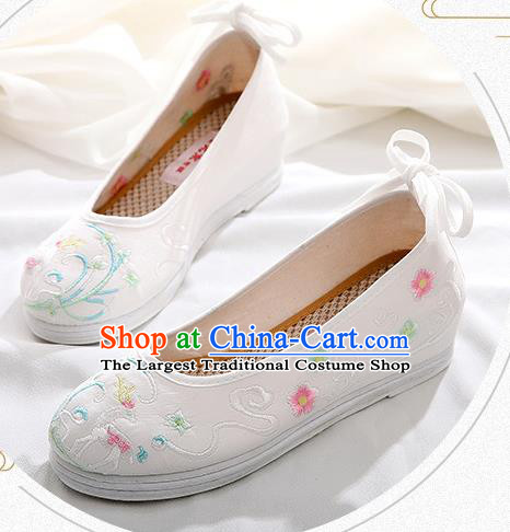 Chinese Classical Dance Shoes National Embroidered White Cloth Shoes Traditional Hanfu Shoes