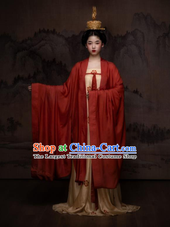 China Ancient Royal Princess Garment Costumes Traditional Five Dynasties Court Woman Historical Dress Clothing and Handmade Headpieces