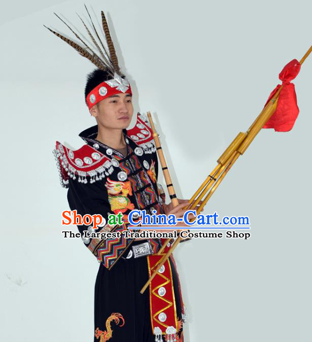 China Miao Nationality Festival Garment Costume Traditional Hmong Ethnic Male Performance Clothing and Headwear