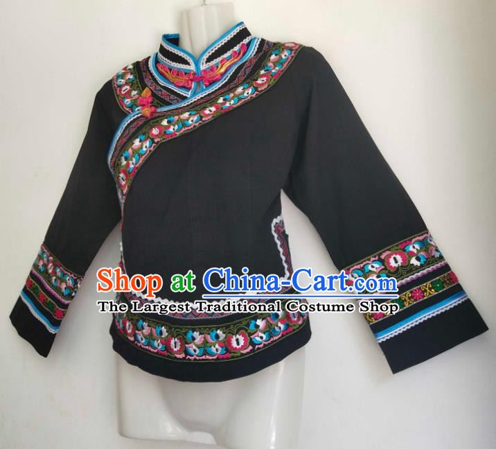 Chinese Guangxi Minority Woman Top Garment Ethnic Folk Dance Embroidered Shirt Clothing Zhuang Nationality Black Blouse