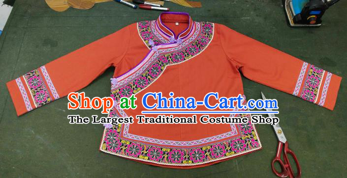 Chinese Guizhou Minority Top Wear Bouyei Nationality Embroidered Jacinth Blouse Ethnic Garment