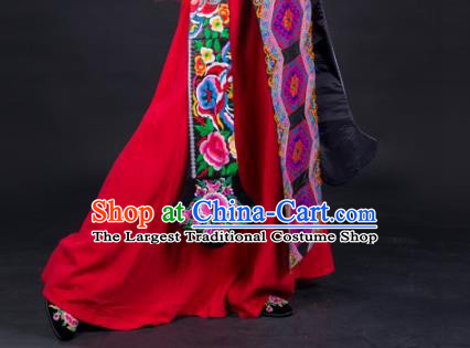 Chinese Guangxi Minority Performance Dress Ethnic Folk Dance Garment Clothing Traditional Zhuang Nationality Red Suits and Headwear
