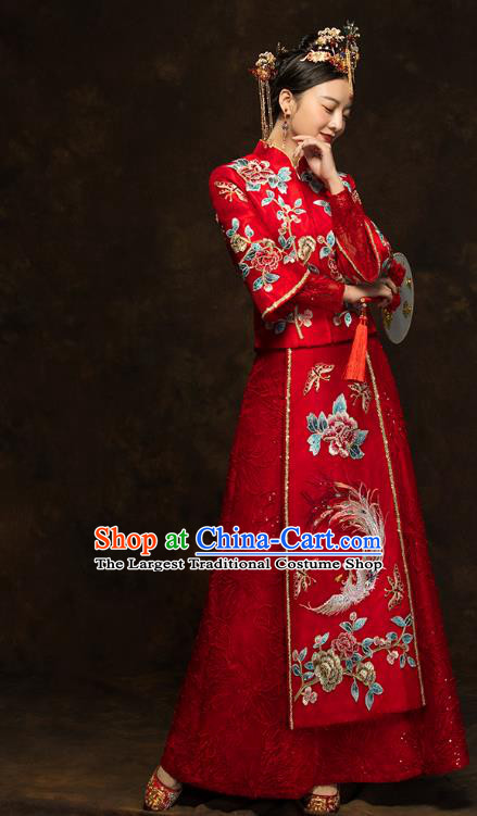 China Classical Embroidered Phoenix Peony Xiuhe Suits Traditional Bride Costumes Wedding Red Toast Dress