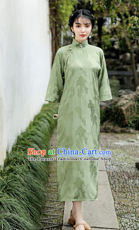 Republic of China Traditional Grape Pattern Green Silk Qipao Dress National Young Woman Wide Sleeve Cheongsam