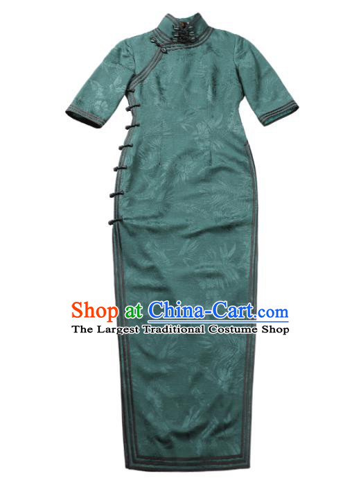 China Classical Stand Collar Cheongsam Traditional Minguo Shanghai Lady Green Silk Qipao Dress