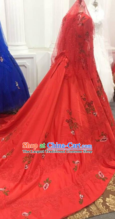 Chinese Traditional Wedding Garment Costumes Hui Ethnic Bride Clothing Classical Embroidered Red Trailing Dress and Headdress