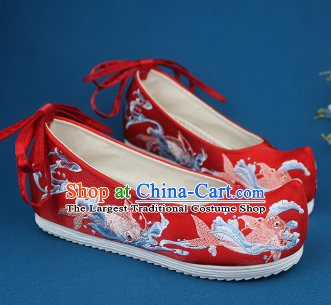 Chinese Ming Dynasty Embroidered Carps Shoes Handmade Red Cloth Shoes Ancient Princess Shoes Traditional Wedding Shoes