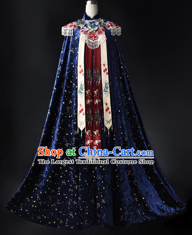 China Ancient Noble Woman Historical Clothing Traditional Hanfu Long Cloak Garment Ming Dynasty Imperial Consort Navy Cape