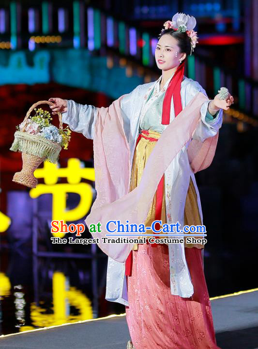 China Ancient Imperial Concubine Dress Apparels Traditional Hanfu Garments Song Dynasty Palace Beauty Historical Clothing Complete Set