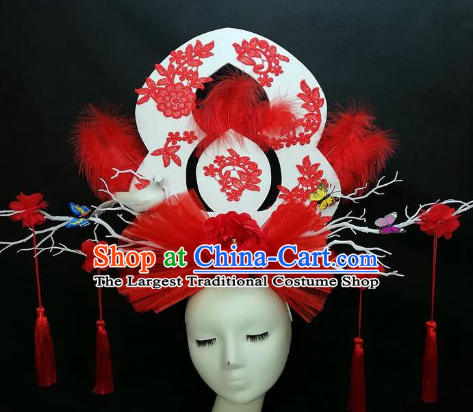 Chinese Traditional Stage Court Top Hat Cheongsam Catwalks Deluxe Red Veil Peony Headwear Handmade Fashion Show Giant Feather Hair Crown