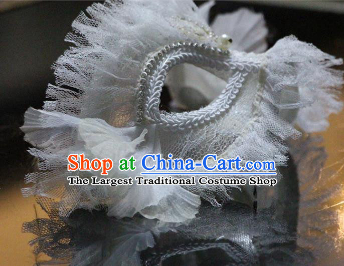 Handmade Christmas Costume Party Blinder Headpiece Brazil Carnival Feather Mask Halloween Cosplay White Lace Face Mask