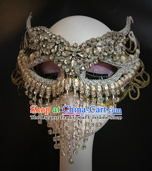 Handmade Costume Party Crystal Tassel Blinder Baroque Princess Headpiece Brazil Carnival Metal Mask Halloween Cosplay Face Mask