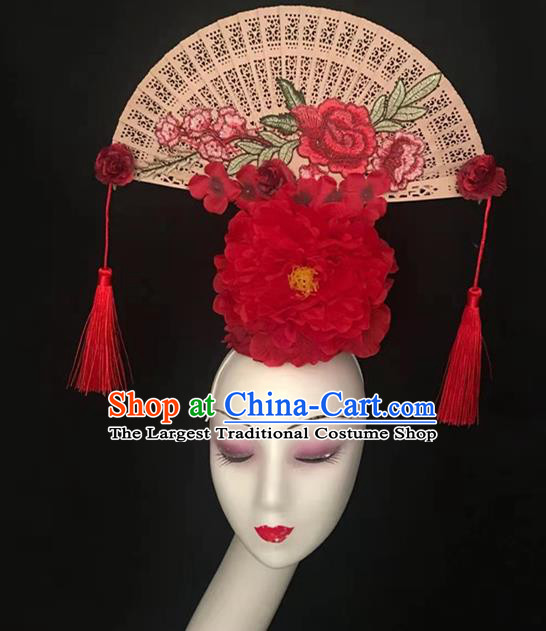 China Court Red Peony Hair Clasp Qipao Catwalks Tassel Headdress Handmade Bride Fashion Headwear Stage Show Folding Fan Hair Crown