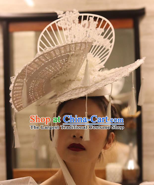 China Catwalks Deluxe Tassel Headdress Handmade Bride Fashion Headwear Qipao Show Hair Crown Court White Fan Top Hat