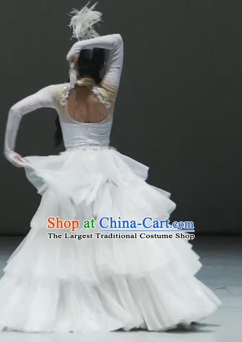 China Xinjiang Ethnic Stage Performance Garments Minority Folk Dance White Dress Kazakh Nationality Swan Dance Clothing