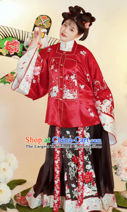 China Ancient Nobility Beauty Embroidered Hanfu Dress Garments Ming Dynasty Patrician Lady Historical Clothing