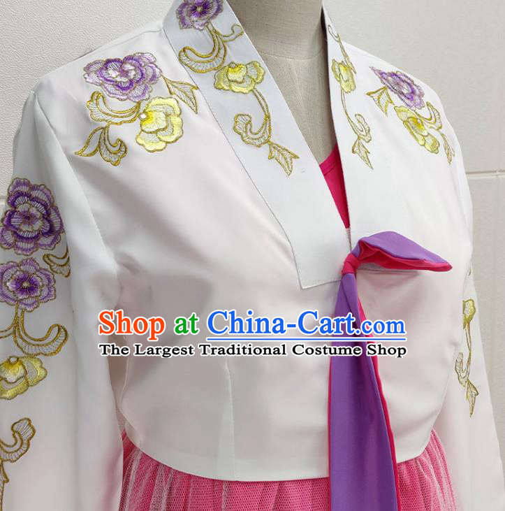 Chinese Beijing Opera Hua Tan Clothing Traditional Shaoxing Opera Young Beauty Chun Xiang Dress Garments