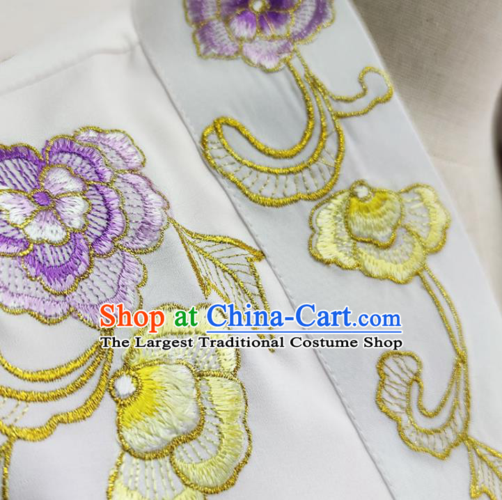 Chinese Beijing Opera Hua Tan Clothing Traditional Shaoxing Opera Young Beauty Chun Xiang Dress Garments