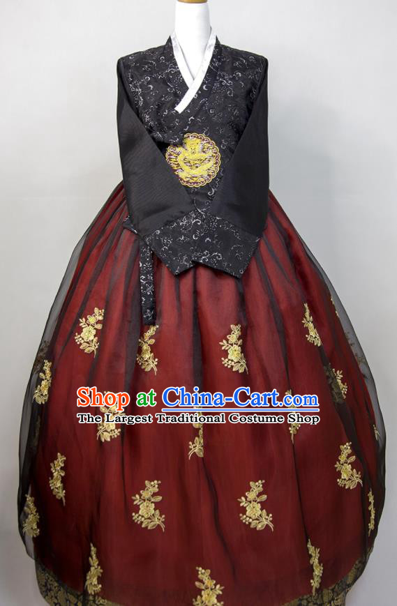 Korea Young Woman Hanbok Black Lace Blouse and Red Dress Traditional Court Bride Clothing Korean Classical Wedding Fashion Costumes