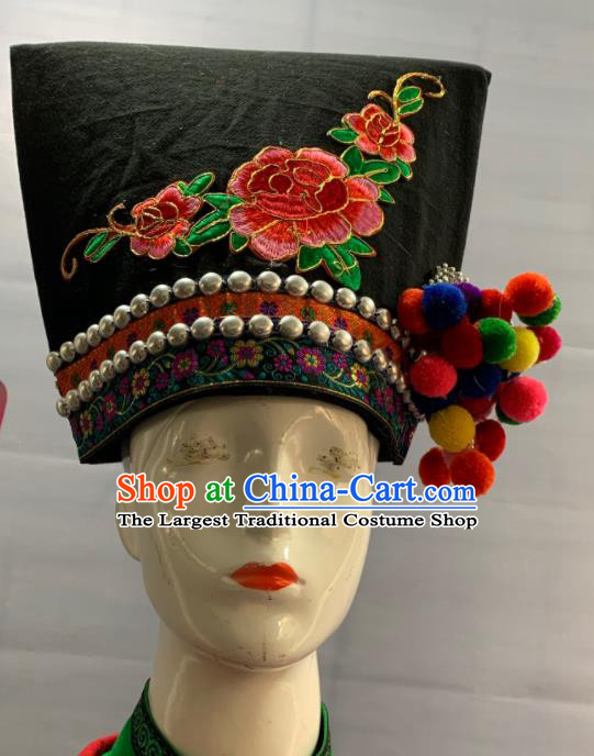 Chinese Yunnan Ethnic Female Garment Costume Traditional Blang Nationality Festival Clothing Pulang Minority Folk Dance Uniforms and Black Hat