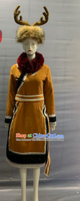 Chinese Oroqen Nationality Clothing Olunchun Minority Folk Dance Dress Uniforms Heilongjiang Ethnic Festival Garment Costume and Headdress