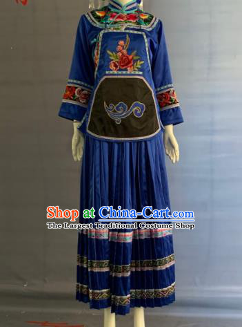 Chinese Bouyei Nationality Festival Clothing Puyi Minority Folk Dance Blue Dress Uniforms Guizhou Ethnic Female Garment Costume and Headdress