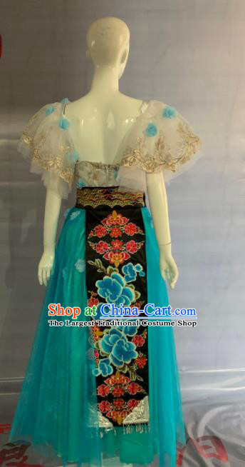 Chinese Puyi Minority Folk Dance Green Dress Uniforms Guizhou Ethnic Festival Garment Costume Bouyei Nationality Woman Clothing and Headwear