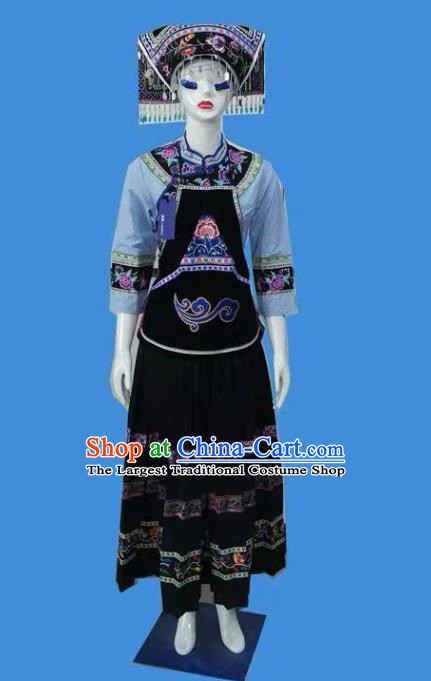 Chinese Guizhou Nationality Female Clothing Bouyei Minority Dress Uniforms Puyi Ethnic Folk Dance Garment Costumes and Headpiece