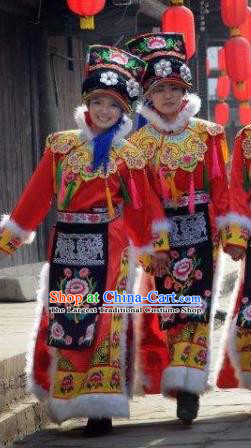 Chinese Qiang Nationality Folk Dance Clothing Minority Festival Red Dress Uniforms Sichuan Ethnic Wedding Garment Costumes and Headwear