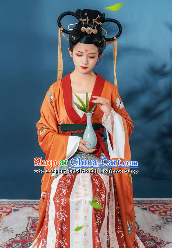 China Southern and Northern Dynasties Court Beauty Historical Clothing Ancient Goddess Hanfu Dress Garments for Women