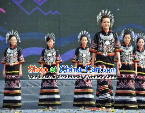 Chinese Li Nationality Female Clothing Minority Folk Dance Black Dress Uniforms Guizhou Ethnic Woman Garment Costumes and Silver Hair Accessories