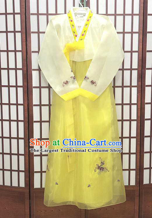 Korean Court Princess Clothing Wedding White Blouse and Yellow Dress Traditional Hanbok Costume Bride Fashion Garments