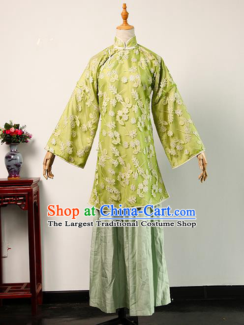 China Ancient Rich Mistress Green Blouse and Skirt Qing Dynasty Garments Traditional Drama Da Zhai Men Dame Clothing