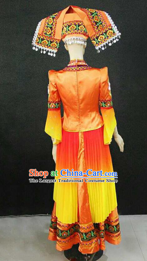 Chinese Zhuang Nationality Performance Clothing Tujia Minority Woman Orange Dress Uniforms Ethnic Wedding Garment Costumes and Headdress