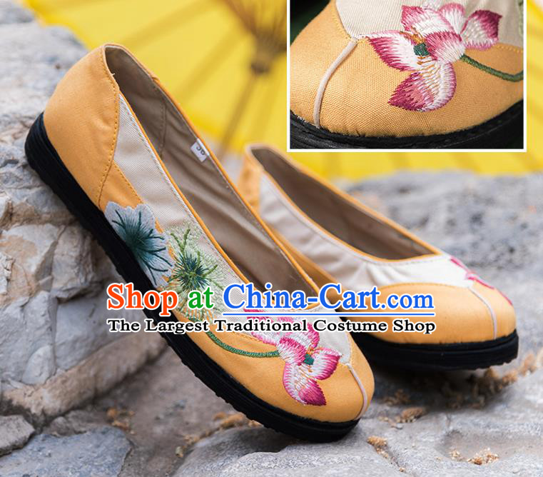 China Handmade Yellow Canvas Shoes Woman Folk Dance Shoes National Cloth Shoes Embroidered Lotus Shoes