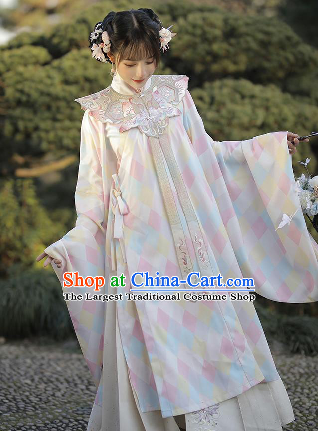 China Traditional Ming Dynasty Princess Historical Garment Costumes Ancient Young Beauty Hanfu Dress Embroidered Clothing