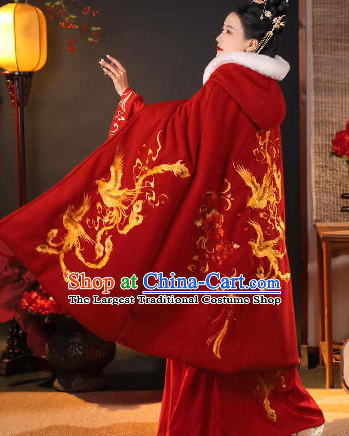 China Traditional Historical Garment Costume Ancient Princess Hanfu Cloak Ming Dynasty Wedding Embroidered Red Cape