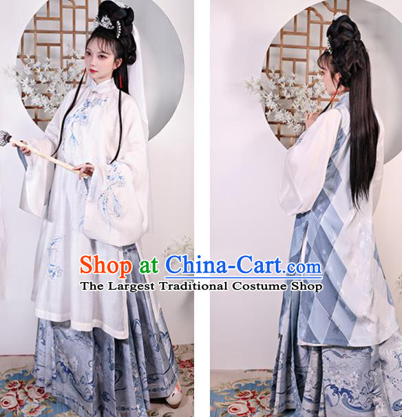 China Traditional Hanfu Dress Ancient Taoist Nun Garment Costumes Ming Dynasty Young Beauty Historical Clothing