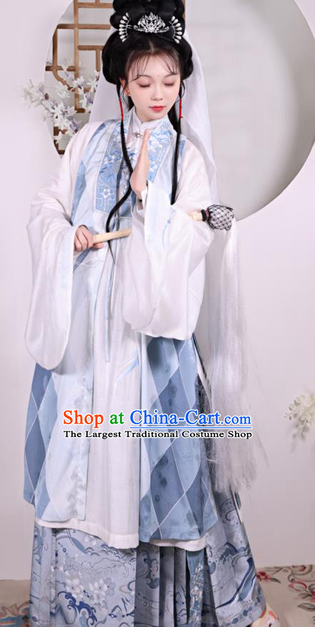 China Traditional Hanfu Dress Ancient Taoist Nun Garment Costumes Ming Dynasty Young Beauty Historical Clothing