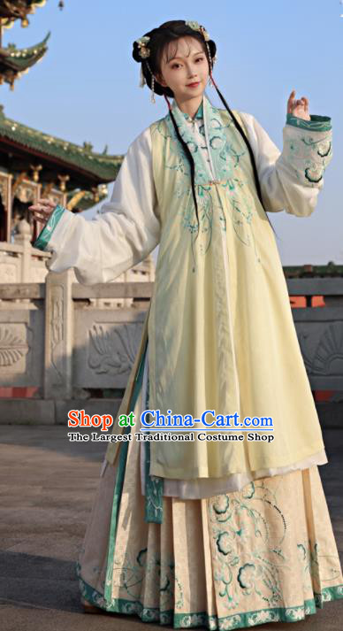 China Ming Dynasty Noble Beauty Historical Clothing Traditional Female Hanfu Dress Ancient Wealthy Lady Garment Costumes Full Set