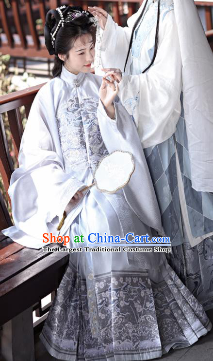 China Ancient Noble Mistress Garment Costumes Ming Dynasty Countess Historical Clothing Traditional Female Hanfu Dresses