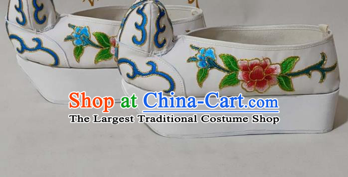 China Beijing Opera White Embroidered Shoes Yue Opera Scholar Shoes Traditional Peking Opera Xiaosheng Shoes