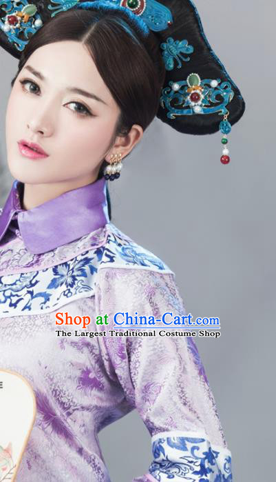 China Ancient Imperial Consort Purple Dress Traditional Court Garments Qing Dynasty Palace Beauty Historical Clothing