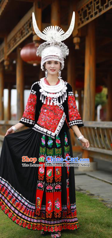 Chinese Hmong Nationality Woman Clothing Guizhou Festival Dance Garments Miao Minority Folk Dance Dress Ethnic Performance Outfits and Headwear